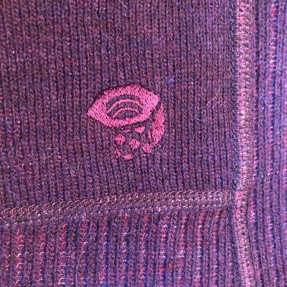 Mountain Hardware Zip Up - Picture 3 of 6